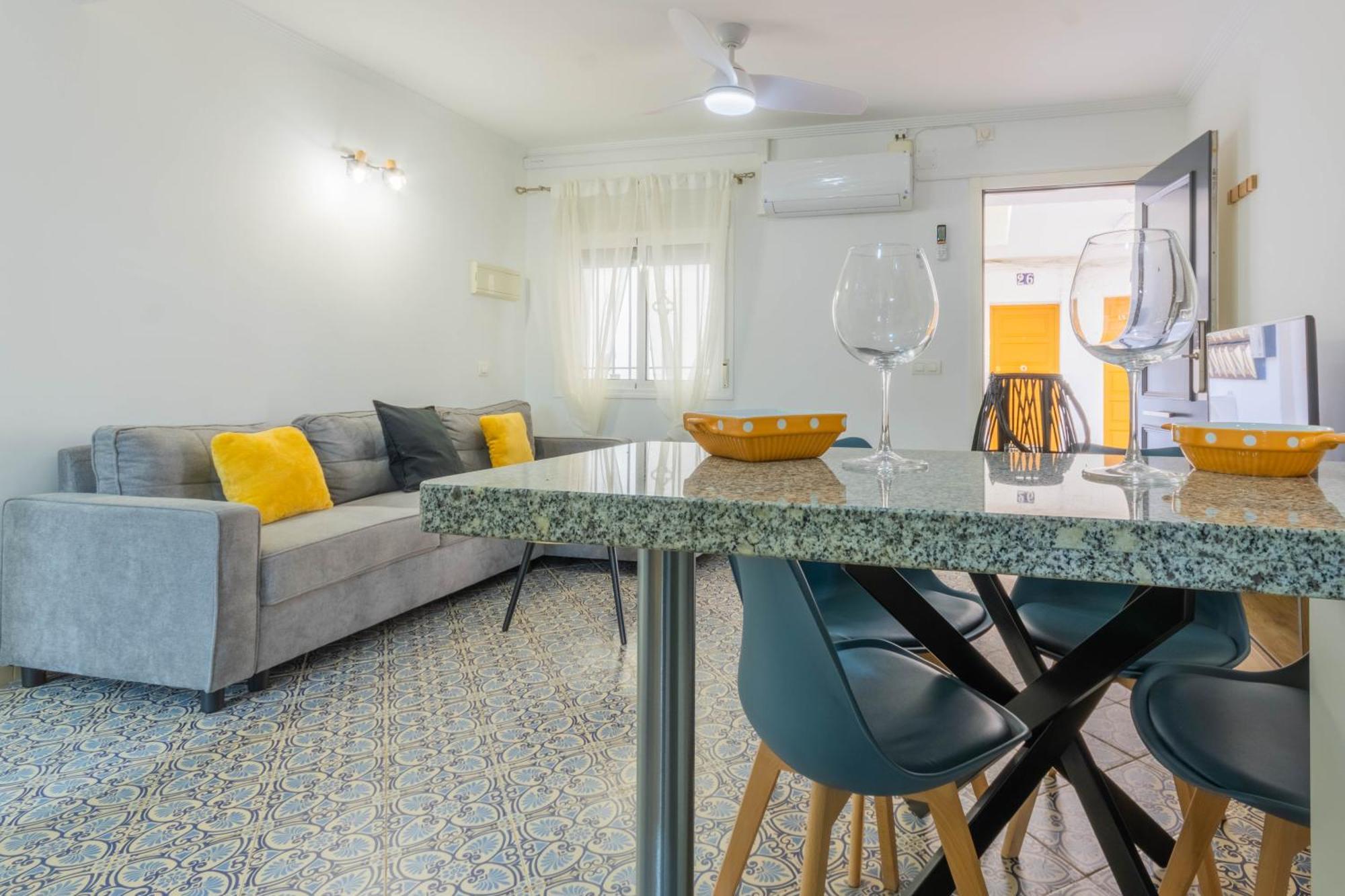 Blue Gardenia Apartmento En Sevilla ภายนอก รูปภาพ